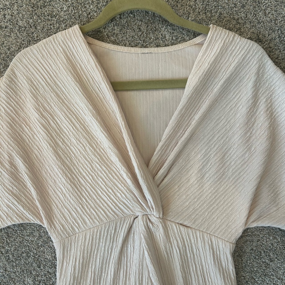 Elegant Cream Cap Sleeve Dress